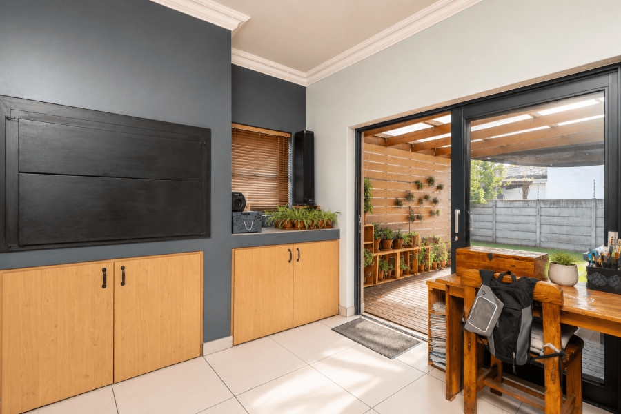 3 Bedroom Property for Sale in Sonkring Western Cape